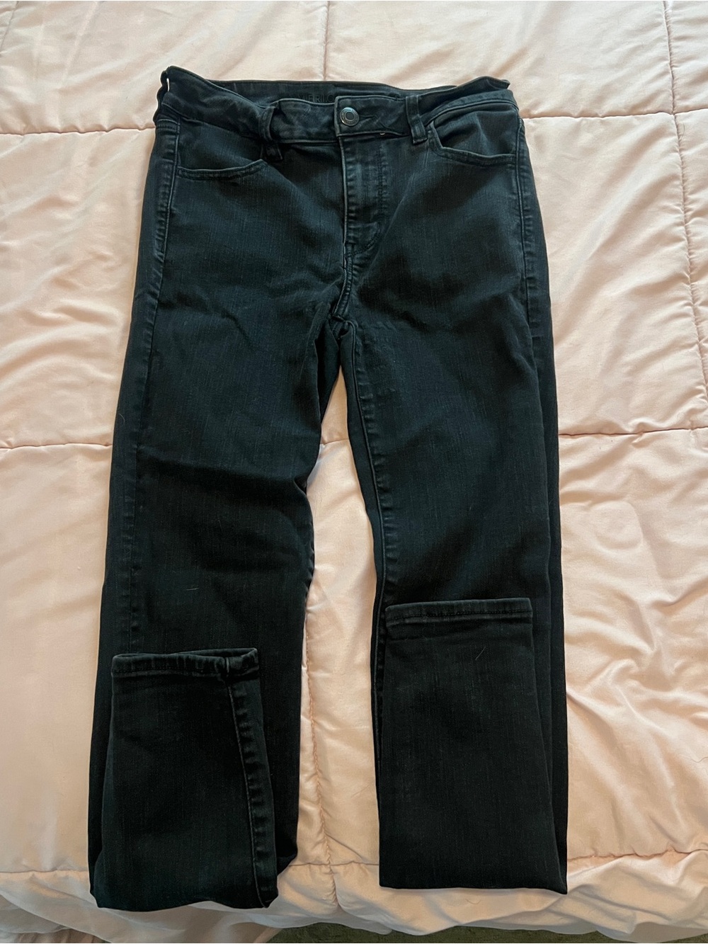American Eagle Black Skinny Jeans